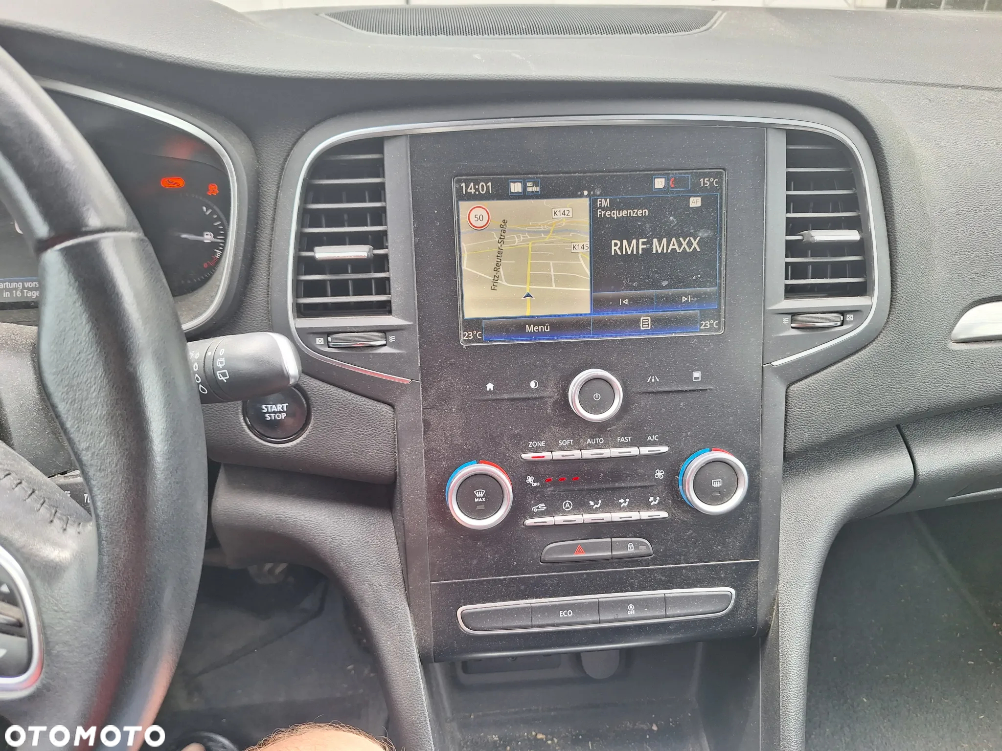 Renault Megane ENERGY TCe 100 INTENS - 14