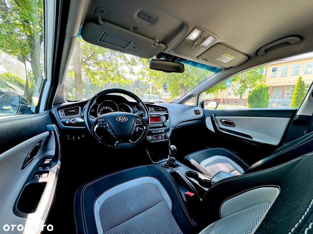 Kia Ceed 1.6 CRDi L - 19