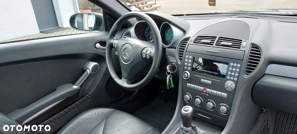 Mercedes-Benz SLK - 38