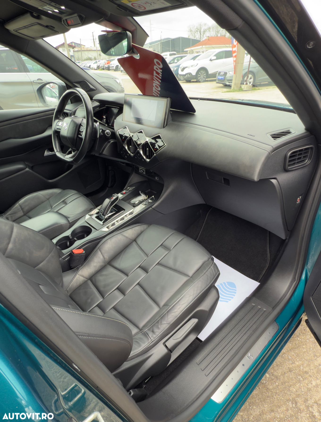 DS Automobiles DS 3 Crossback - 15