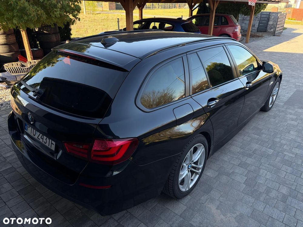 BMW Seria 5 520i - 4