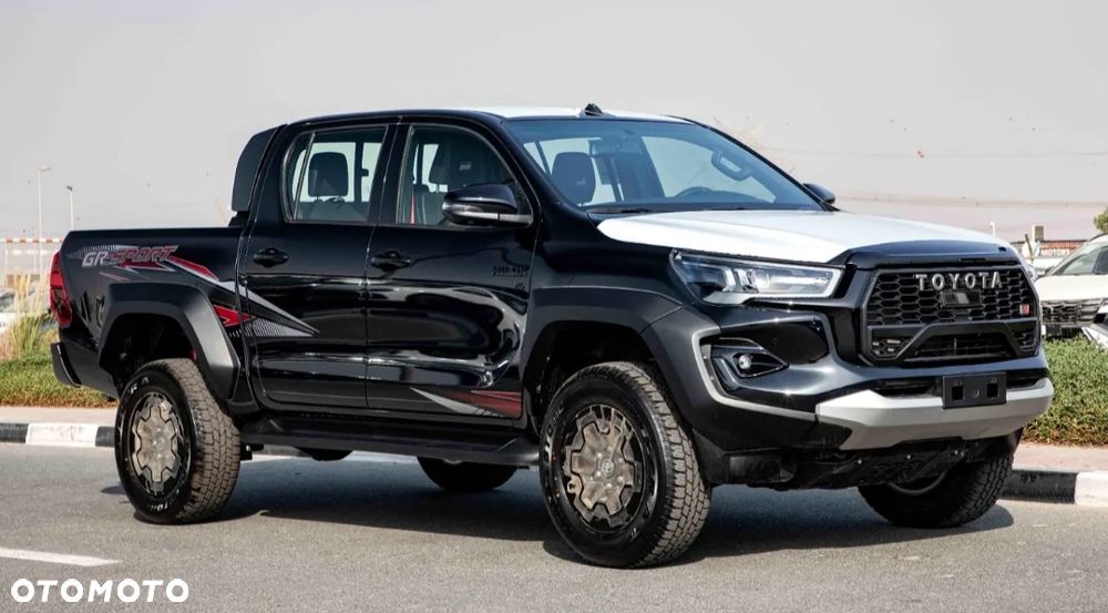 Toyota Hilux - 3