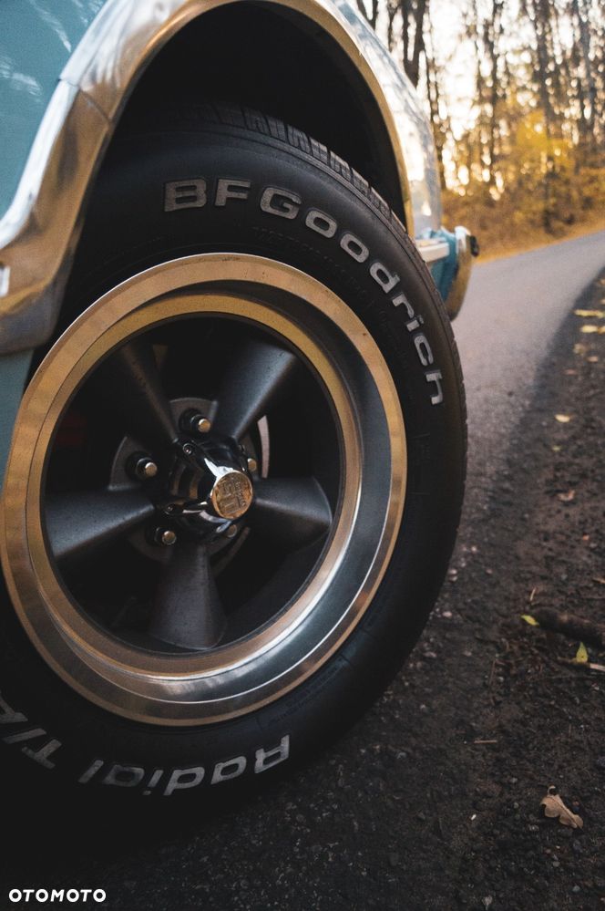 Ford Thunderbird - 10