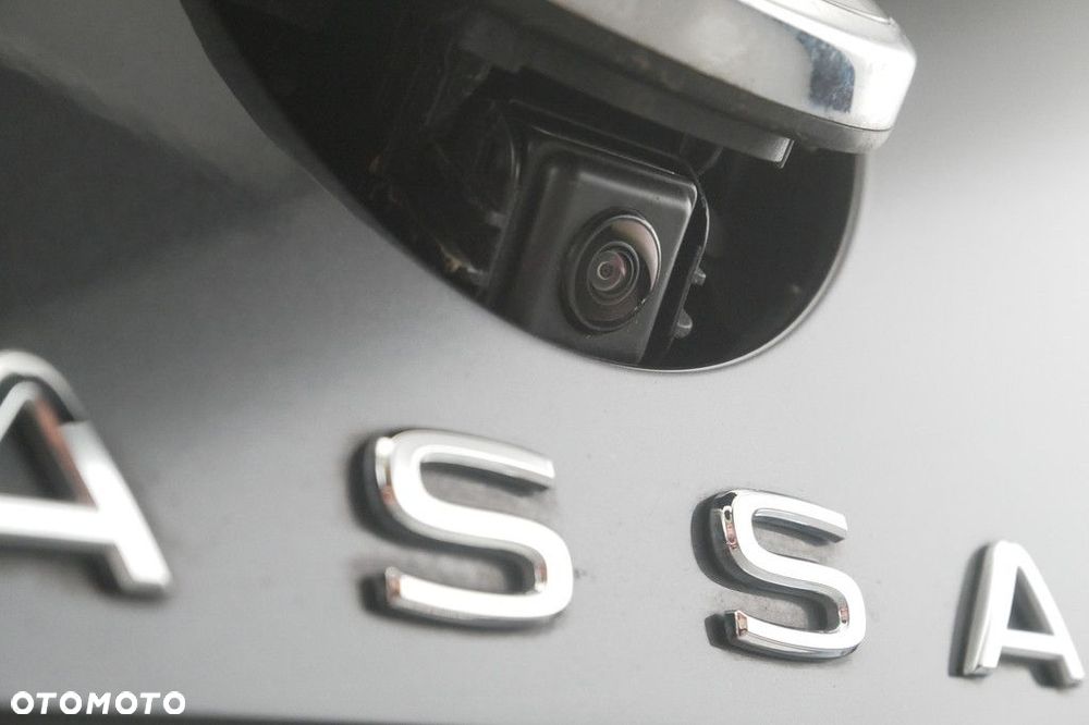 Volkswagen Passat Variant 2.0 TDI SCR Business DSG - 19