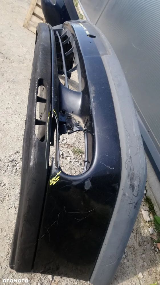 ZDERZAK PRZÓD TYŁ LAGUNA I - 3