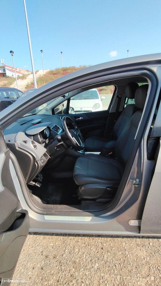 Opel Meriva - 11