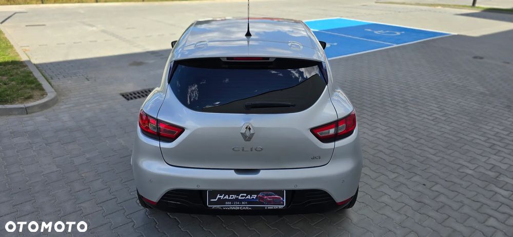 Renault Clio - 12