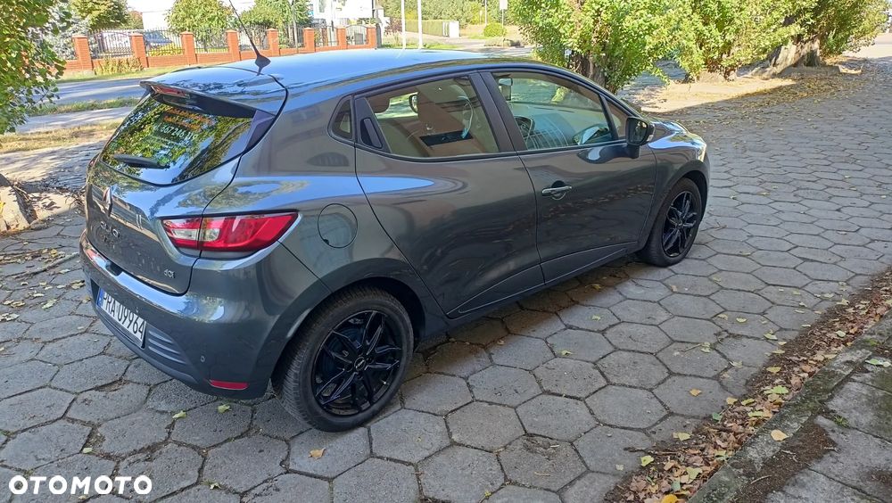 Renault Clio - 4
