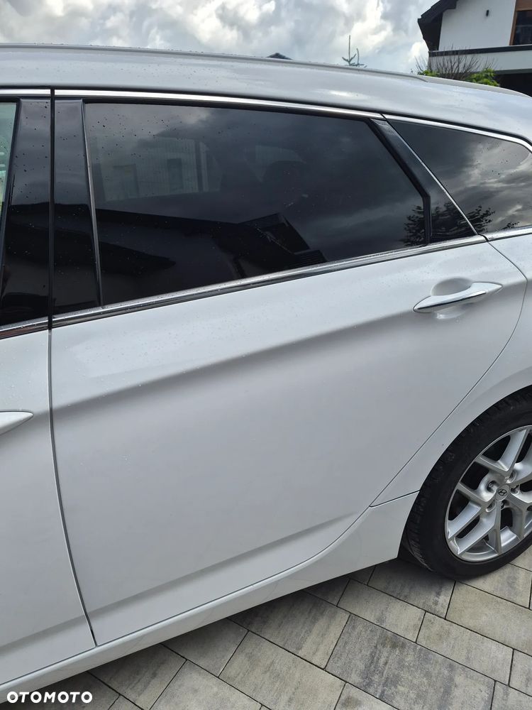 Hyundai i40 Kombi blue 1.6 CRDi Space - 20