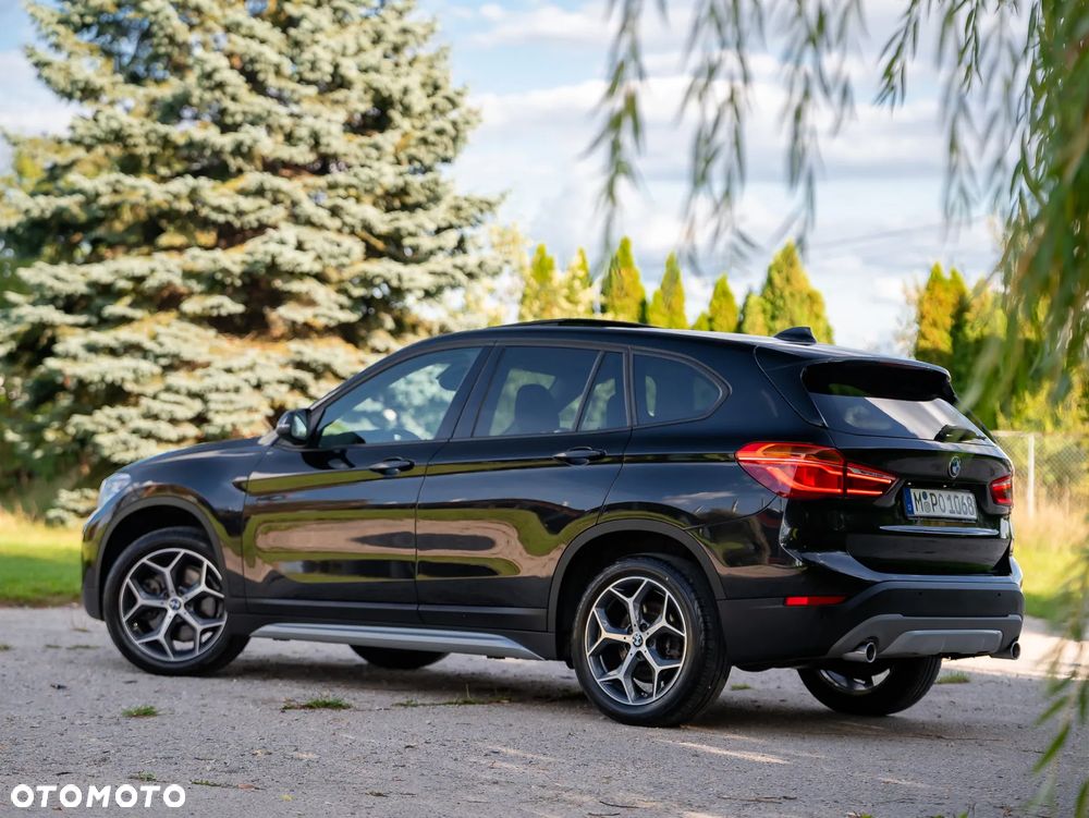 BMW X1 xDrive20d xLine - 6