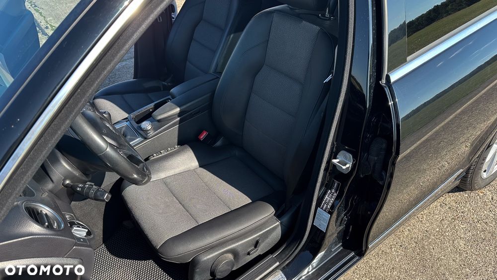 Mercedes-Benz Klasa C 200 CDI DPF (BlueEFFICIENCY) Avantgarde - 9