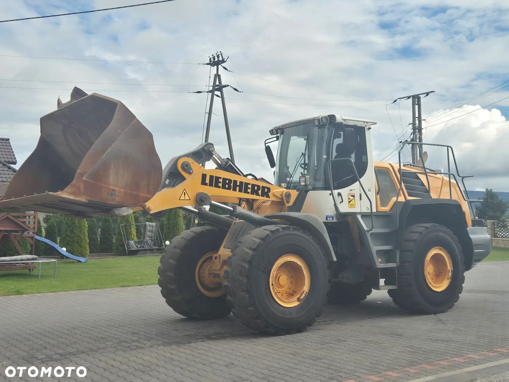 Liebherr L550/ 2012r/ Maszyna sprowadzona/ - 3