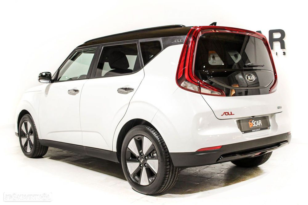 Kia e-Soul 64kWh - 3