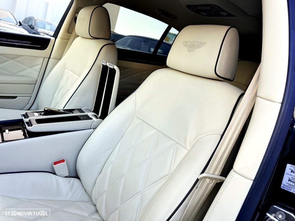 Bentley Continental Flying Spur 6.0 W12 - 24