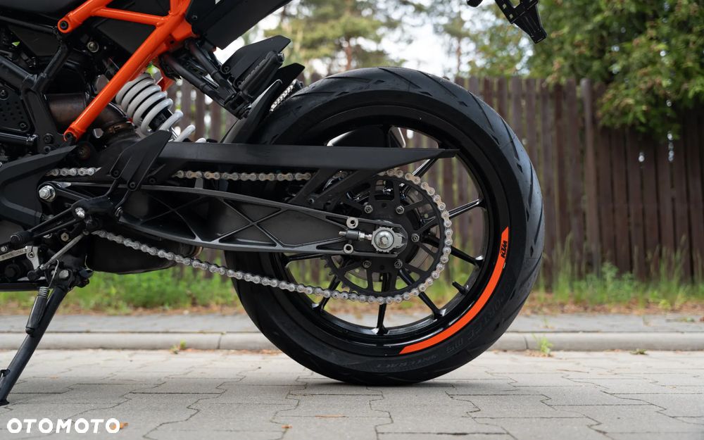 KTM Duke 125 - 14