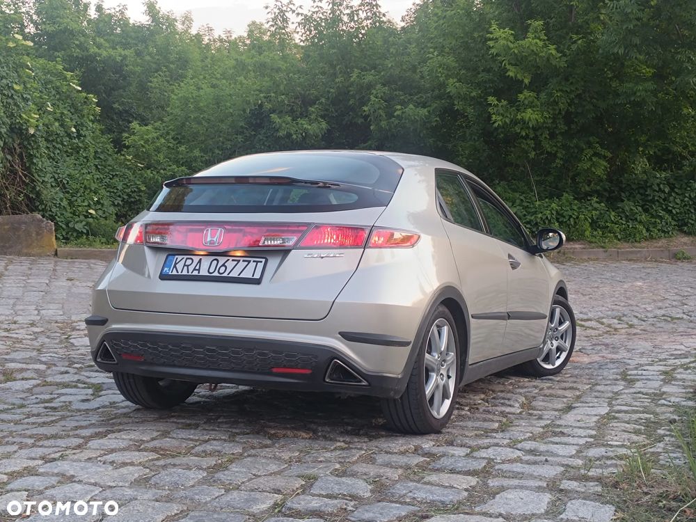 Honda Civic 1.8 Comfort - 5