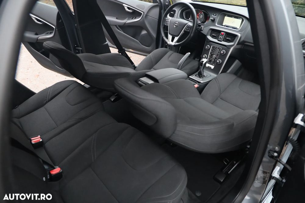 Volvo V40 D2 Kinetic - 32