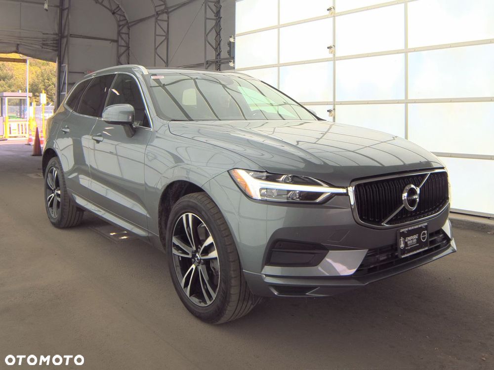 Volvo XC 60 T6 AWD Geartronic Momentum - 1