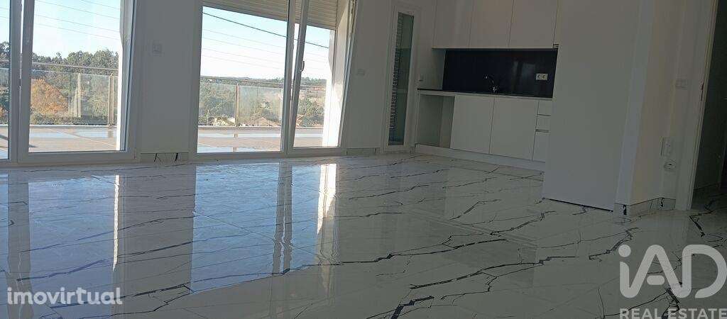 Casa / Villa T4 em Antuzede e Vil de Matos de 388,00 m2 - Grande imagem: 3/16
