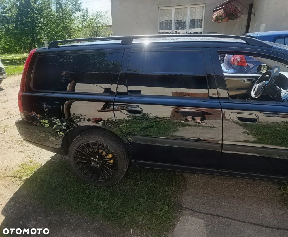 Volvo V70 2.5T AWD Comfort - 3