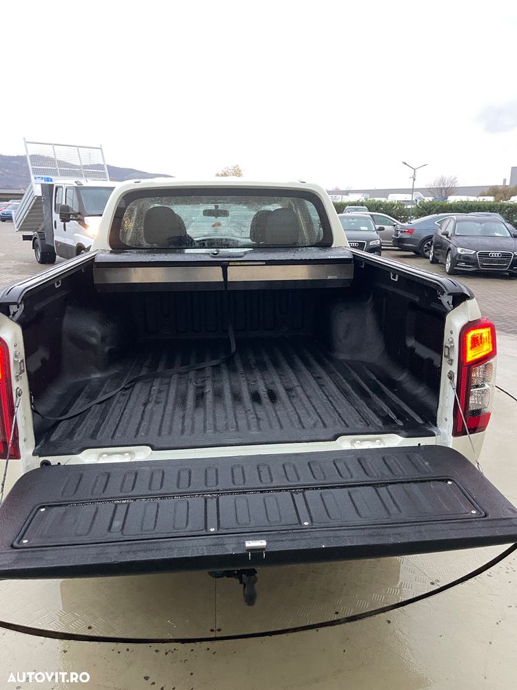 Mitsubishi L200 Double Cab 2.2 DI-D M/T Intense - 26