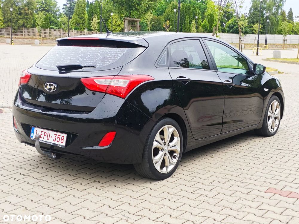 Hyundai i30 1.4 CRDi Premium - 10