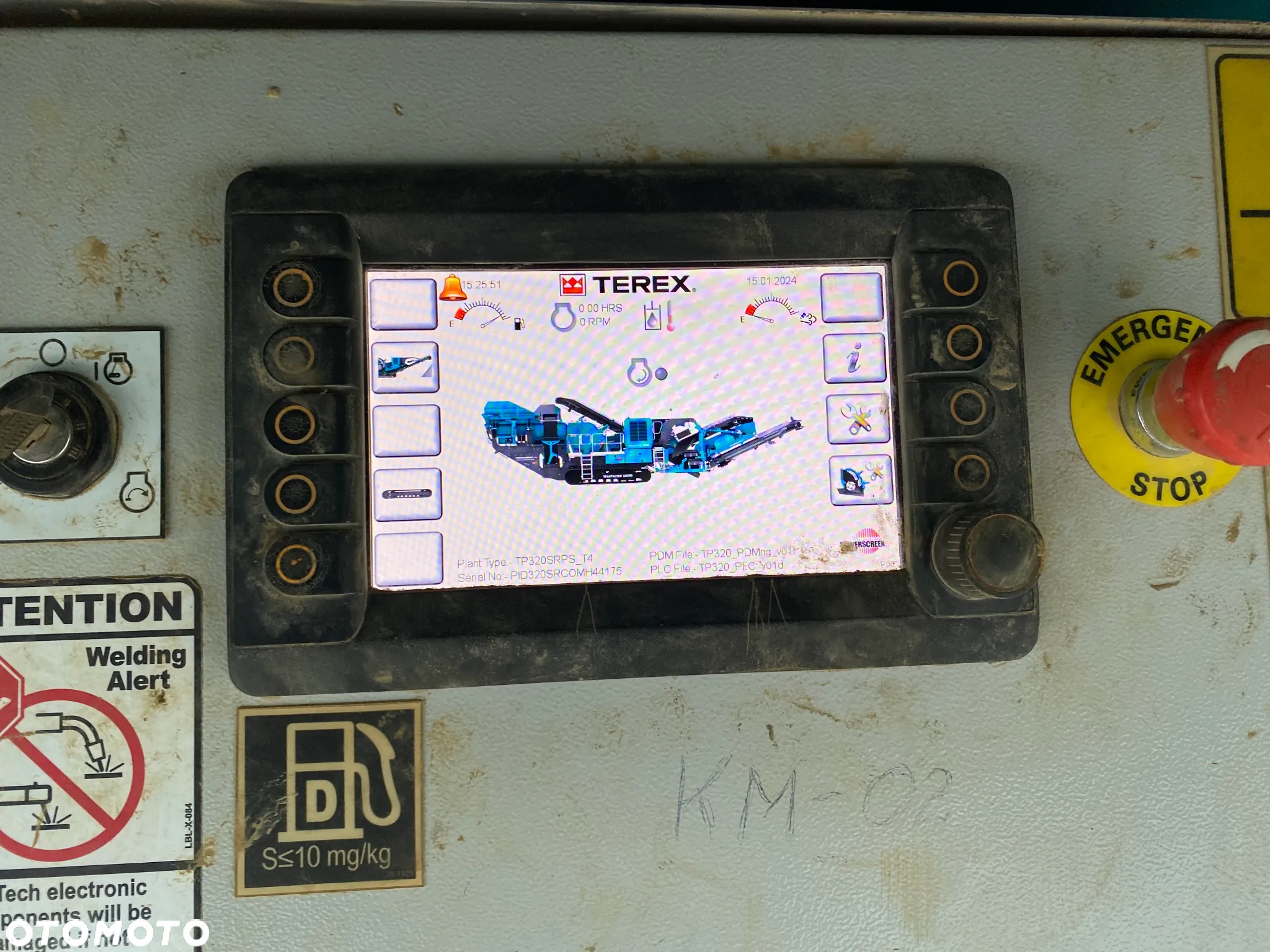 Powerscreen TRAKPACTOR  320SR - 25