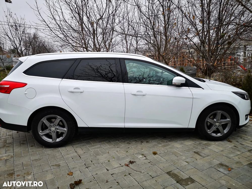 Ford Focus 1.5 TDCi DPF Start-Stopp-System Aut. Titanium - 2