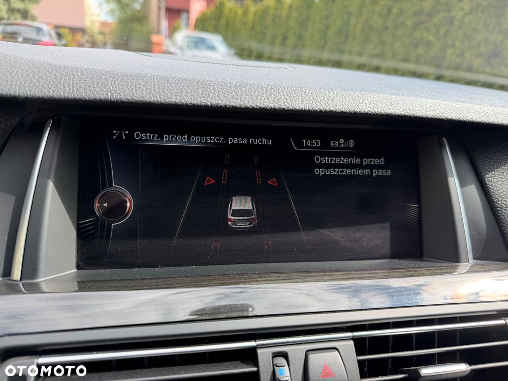 BMW Seria 5 525d xDrive Luxury Line - 36