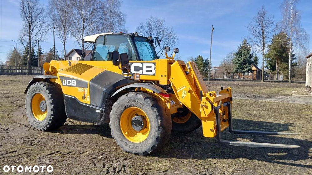 JCB 541-70 - 3