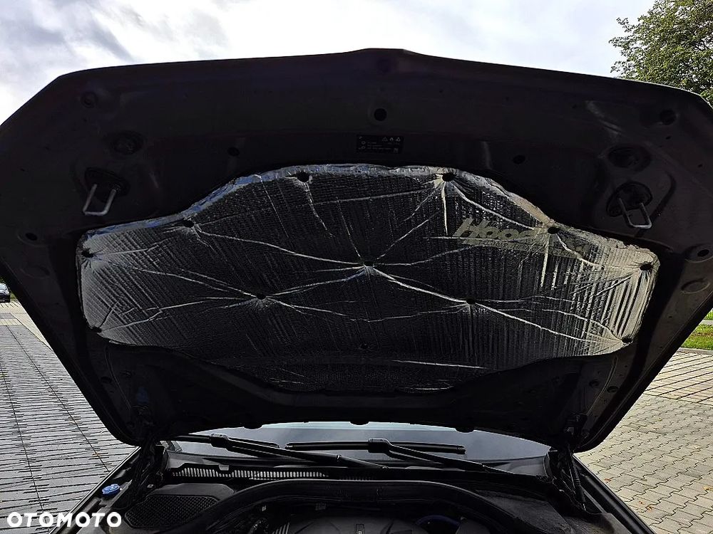 BMW Seria 5 520d xDrive - 17