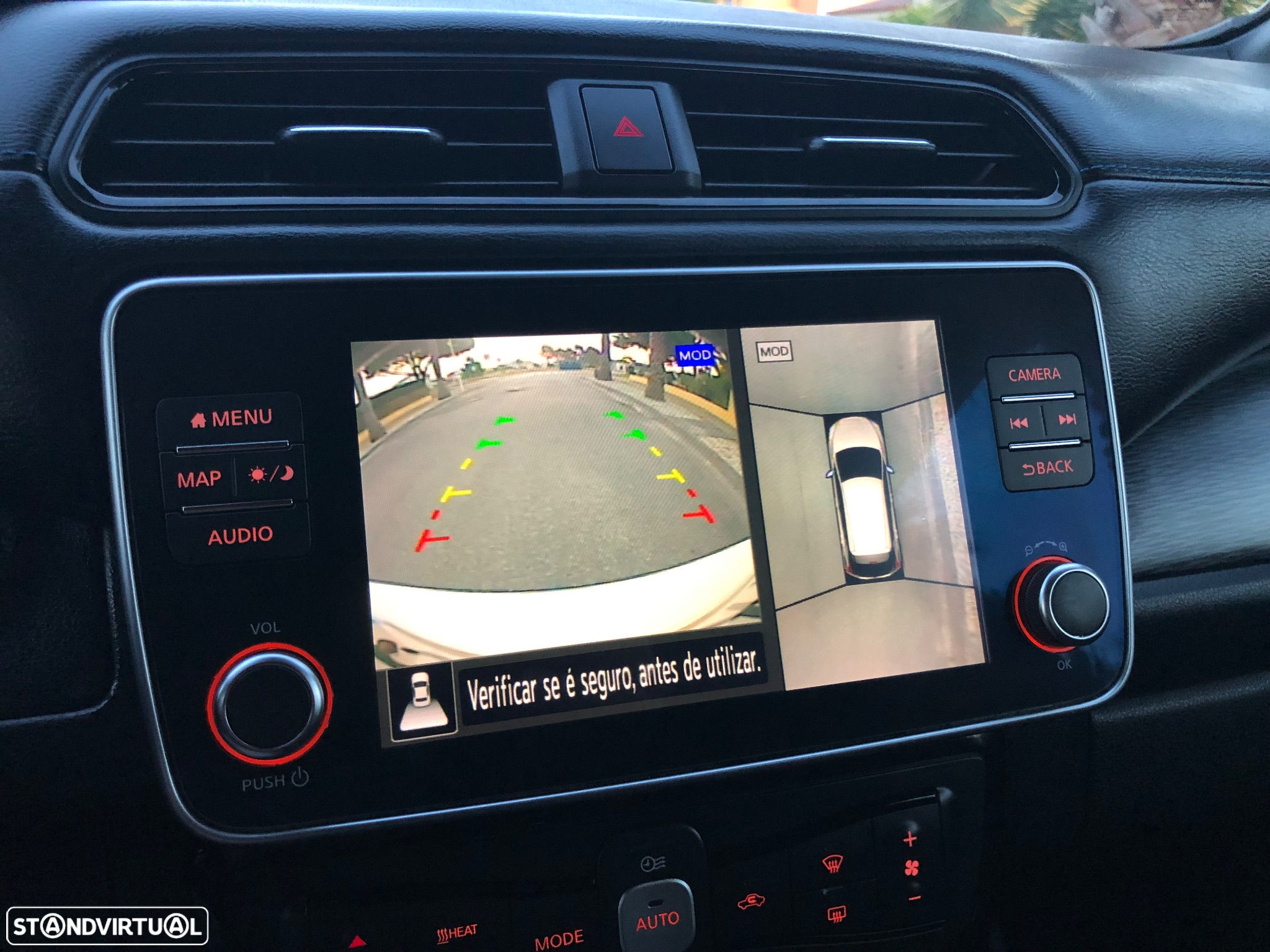 Nissan Leaf Tekna Two Tone+ProPilot Park - 36