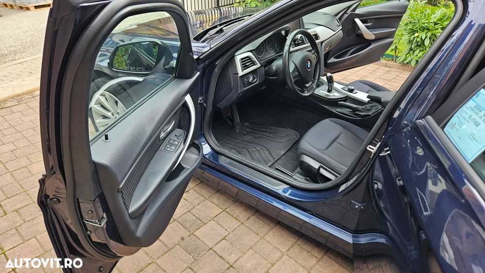 BMW Seria 3 320d xDrive Aut. - 6