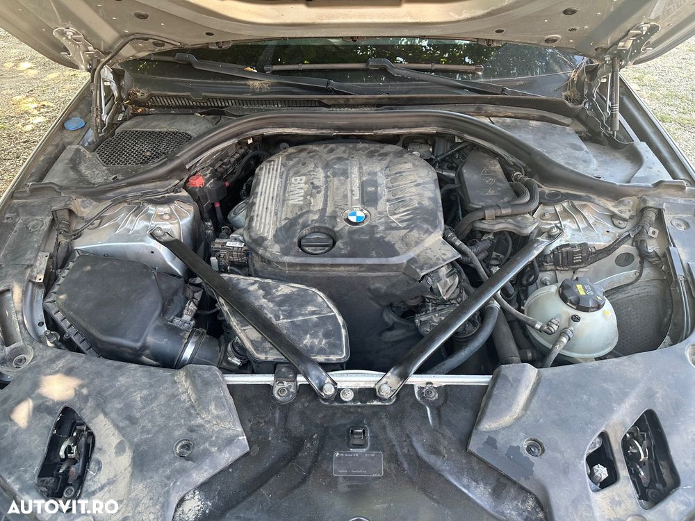 BMW Seria 5 525d AT - 2