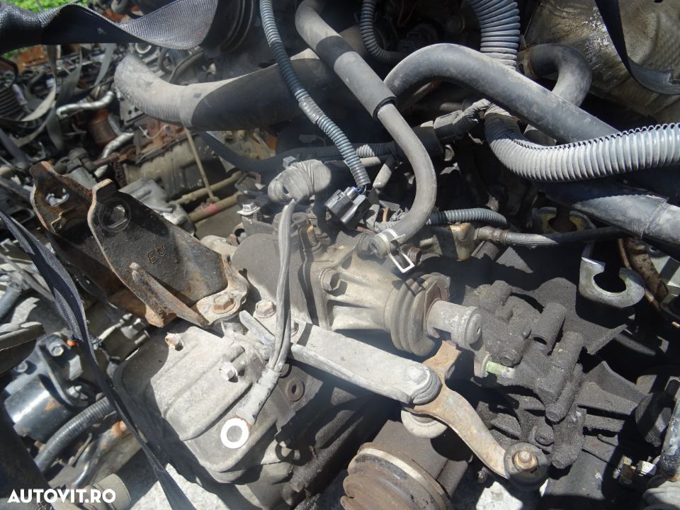 Vand Cutie de Viteza Manuala Toyota RAV 4 1.8 Benzina VVT-I din 2005 - 1