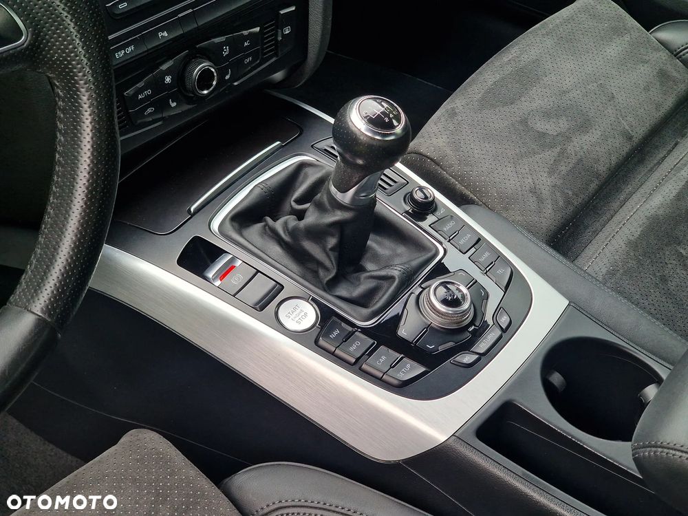 Audi A4 Limousine 2.0 TFSI quattro S line Sportpaket (plus) - 23