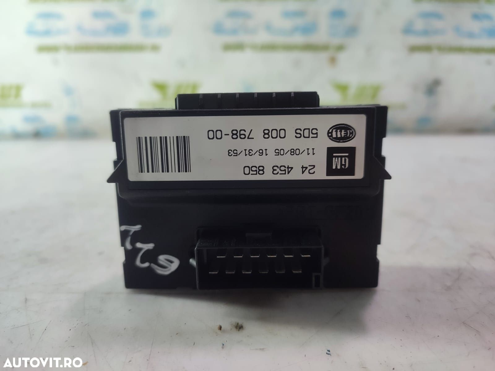 Modul carlig remorca 24453850 Opel Zafira B [2005 - 2010] 1.9 cdti Z1 - 1