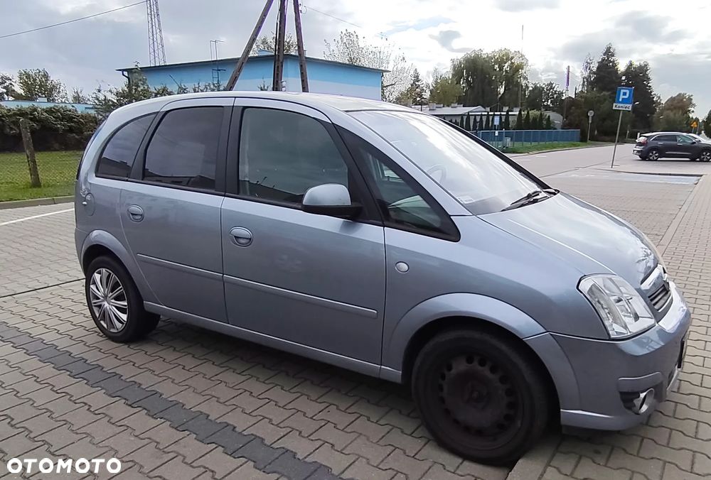 Opel Meriva 1.6 Cosmo - 1