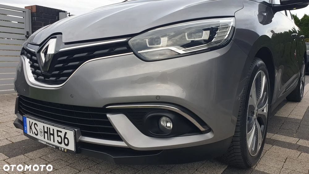 Renault Scenic ENERGY dCi 130 INITIALE PARIS - 11
