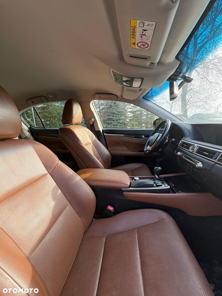 Lexus GS - 7