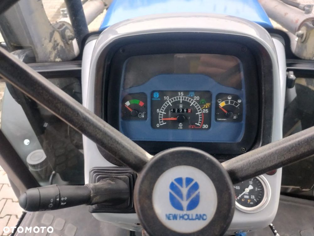 New Holland TD80D - 11