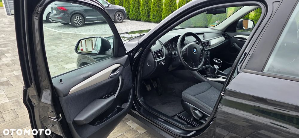 BMW X1 sDrive16d - 9