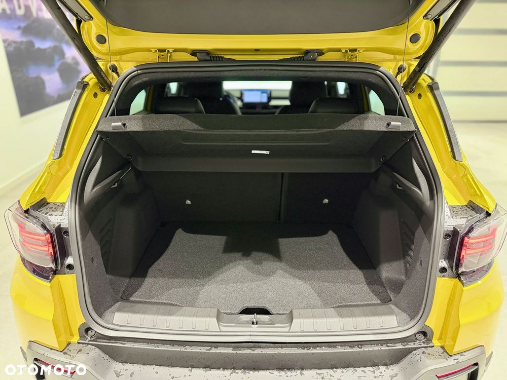Jeep Avenger 1.2 T3 mHEV Overland 4xe eDCT6 - 13