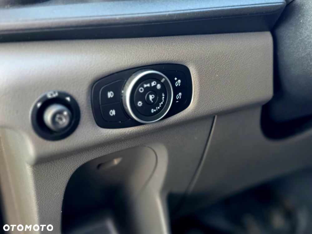 Ford Transit - 30