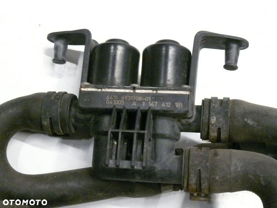 ELEKTROMAGNETYCZNY ZAWÓR STEROWANIA NAGRZEWNICY BMW E63 E64 - 3