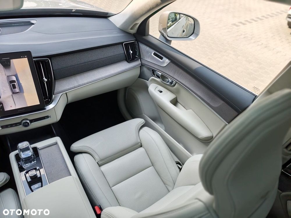 Volvo XC 90 - 11