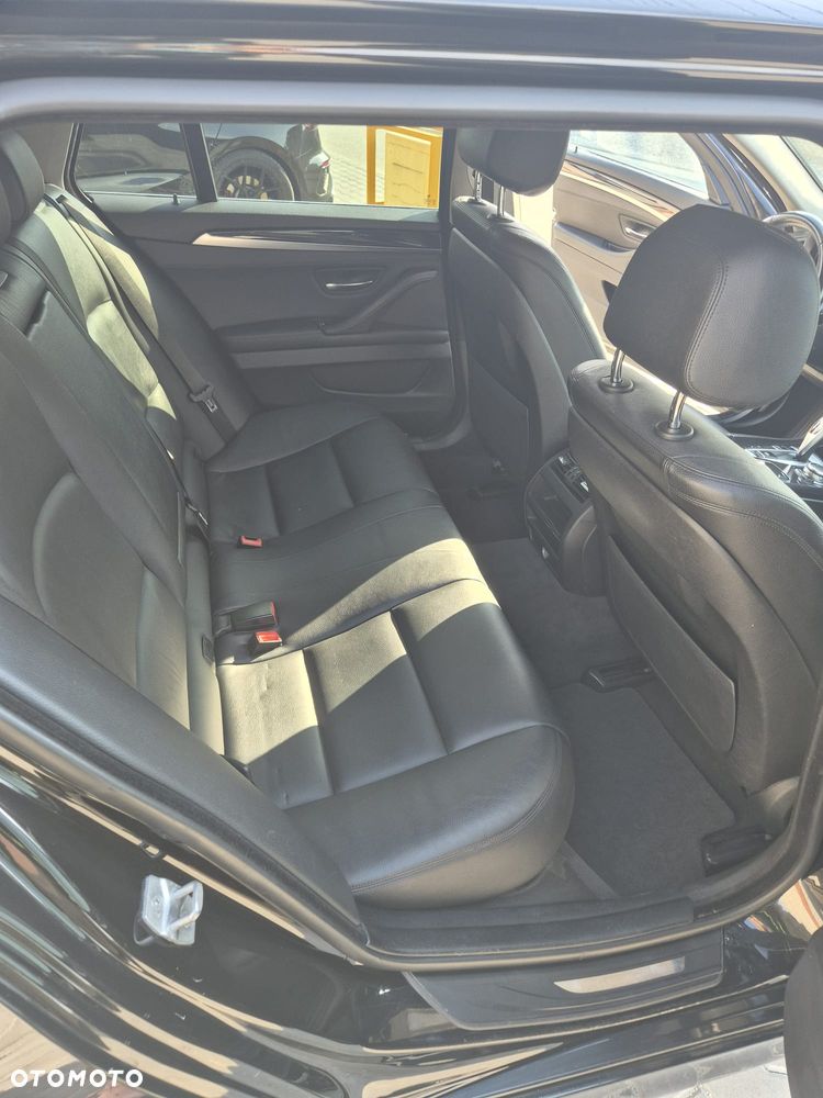 BMW Seria 5 520d xDrive Luxury Line - 16