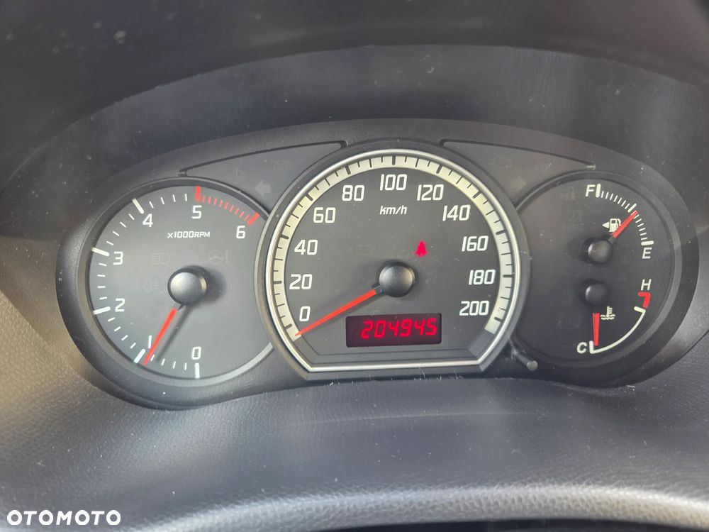 Suzuki Swift 1.3 DDiS Comfort - 10