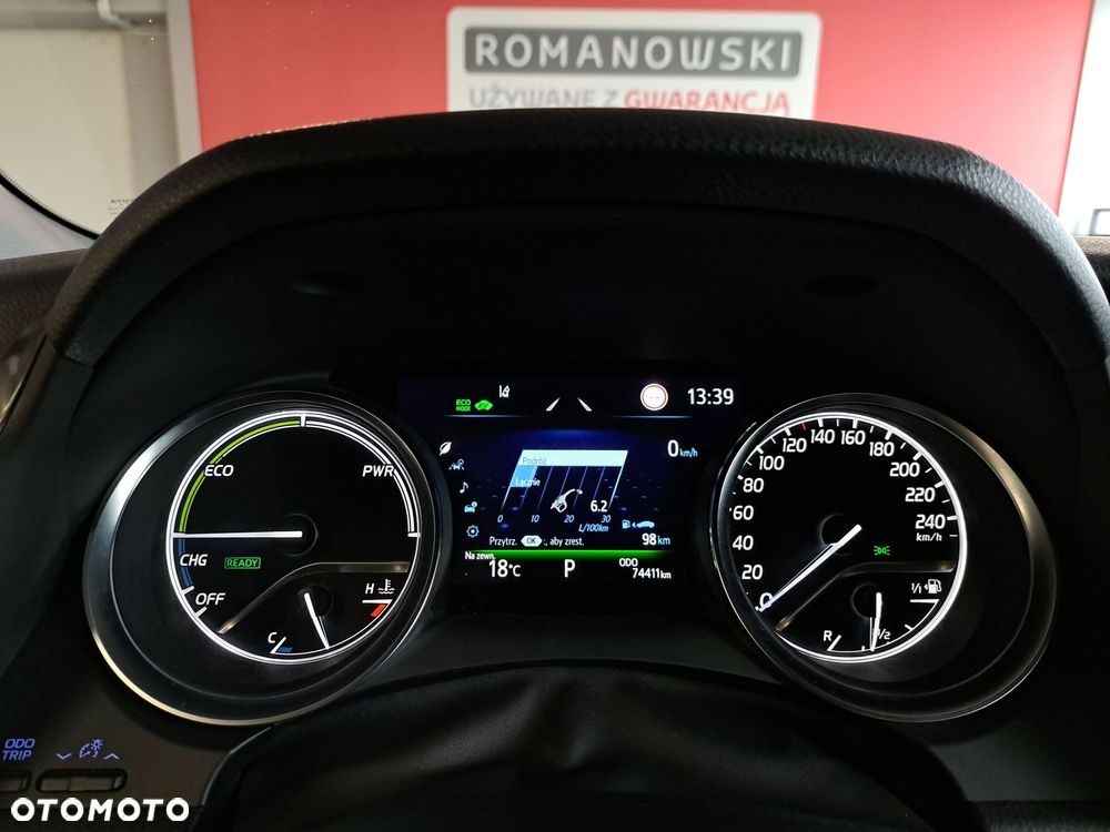 Toyota Camry 2.5 Hybrid Prestige CVT - 32