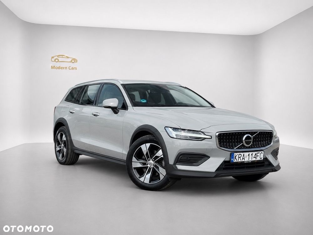 Volvo V60 Cross Country B4 D AWD Geartronic - 1
